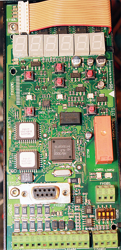 Danfoss цифровая часть контроллера электродвигателя 1.